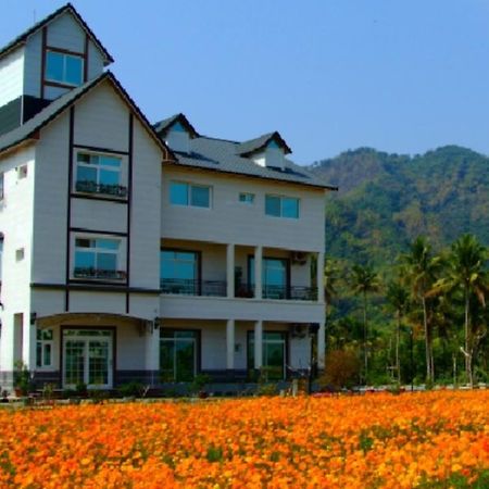 Mino Lake 民宿 Kaohsiung Buitenkant foto